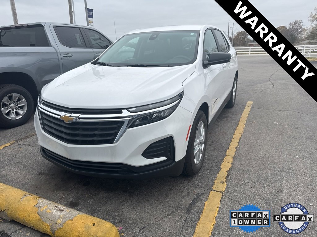 2024 Chevrolet Equinox LS photo 2