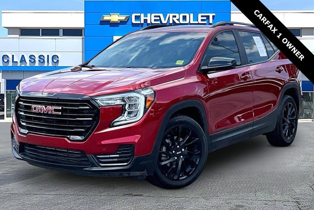 Used 2024 GMC Terrain SLE SUV