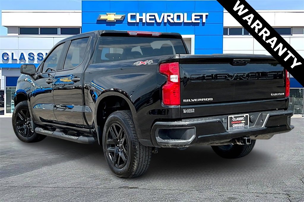 2023 Chevrolet Silverado 1500 Custom photo 4