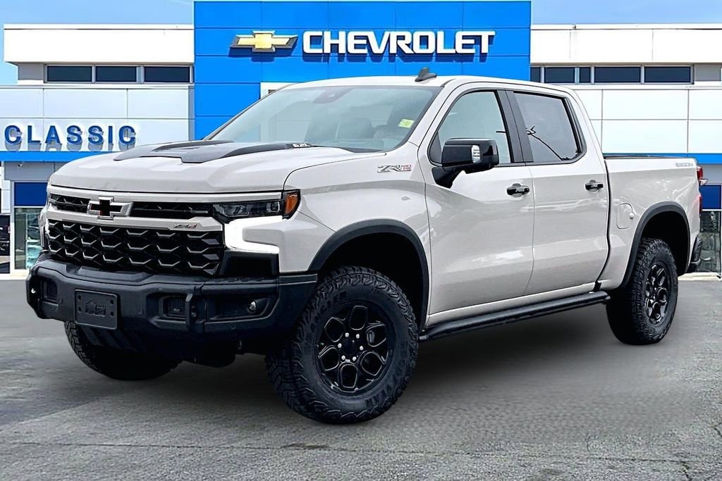 2026 Chevrolet Silverado 1500 ZR2 - Photo 2