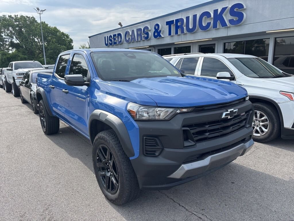 Used 2025 Chevrolet Colorado Trail Boss Truck