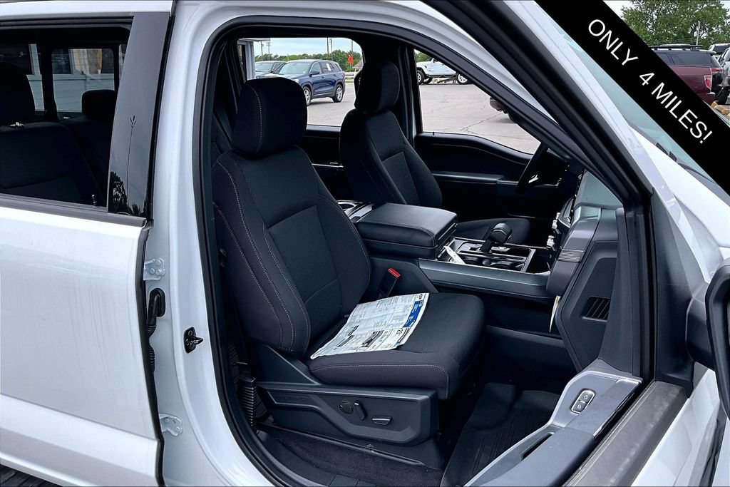 2025 Ford F-150 XLT - Photo 27