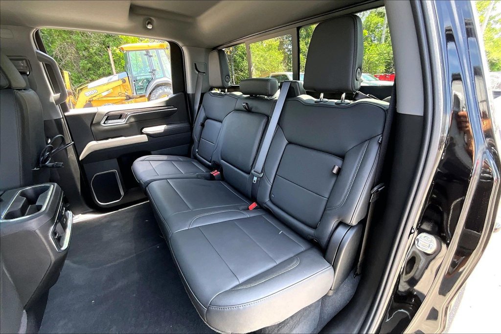 2026 Chevrolet Silverado 1500 LTZ - Photo 10