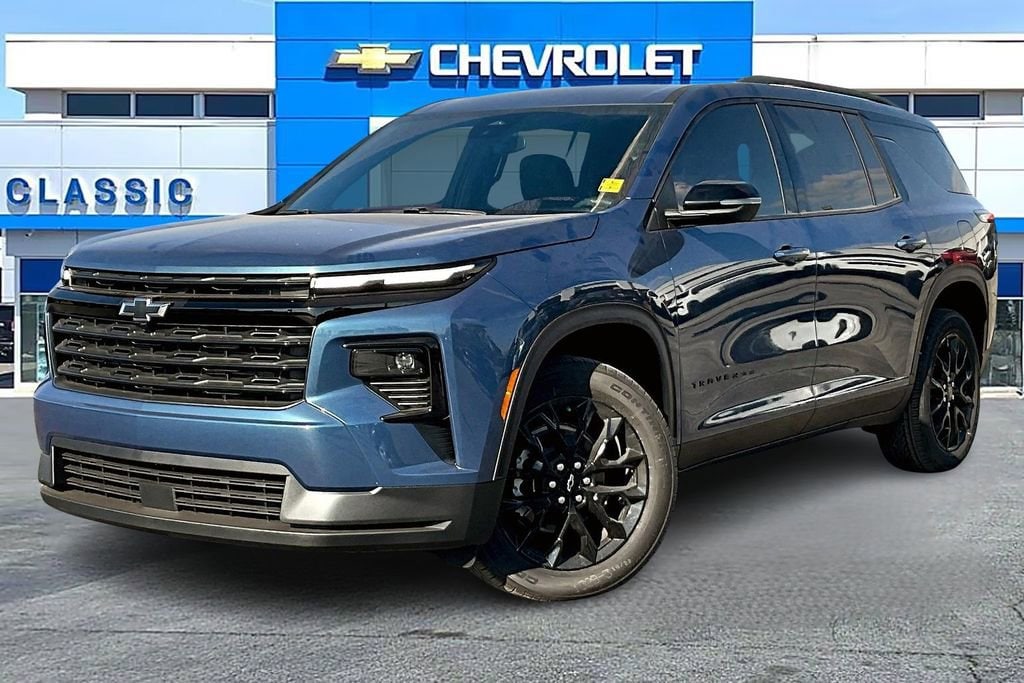 New 2026 Chevrolet Traverse LT SUV