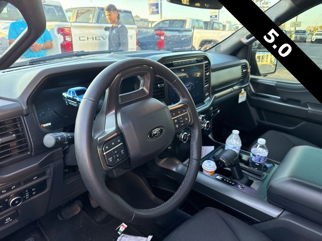 2024 Ford F-150 XLT photo 3
