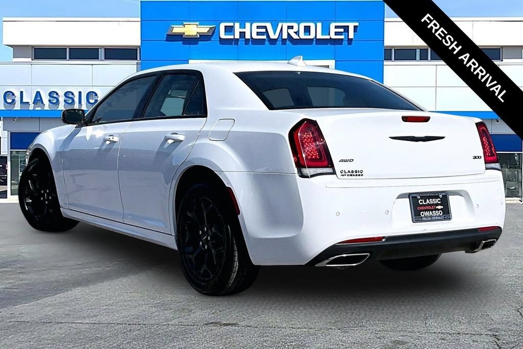 Used 2023 Chrysler 300 Touring L