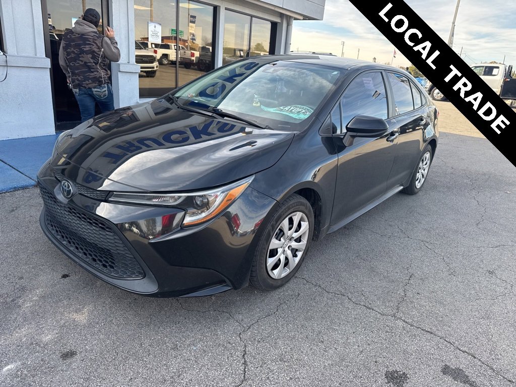 2022 Toyota Corolla LE photo 4