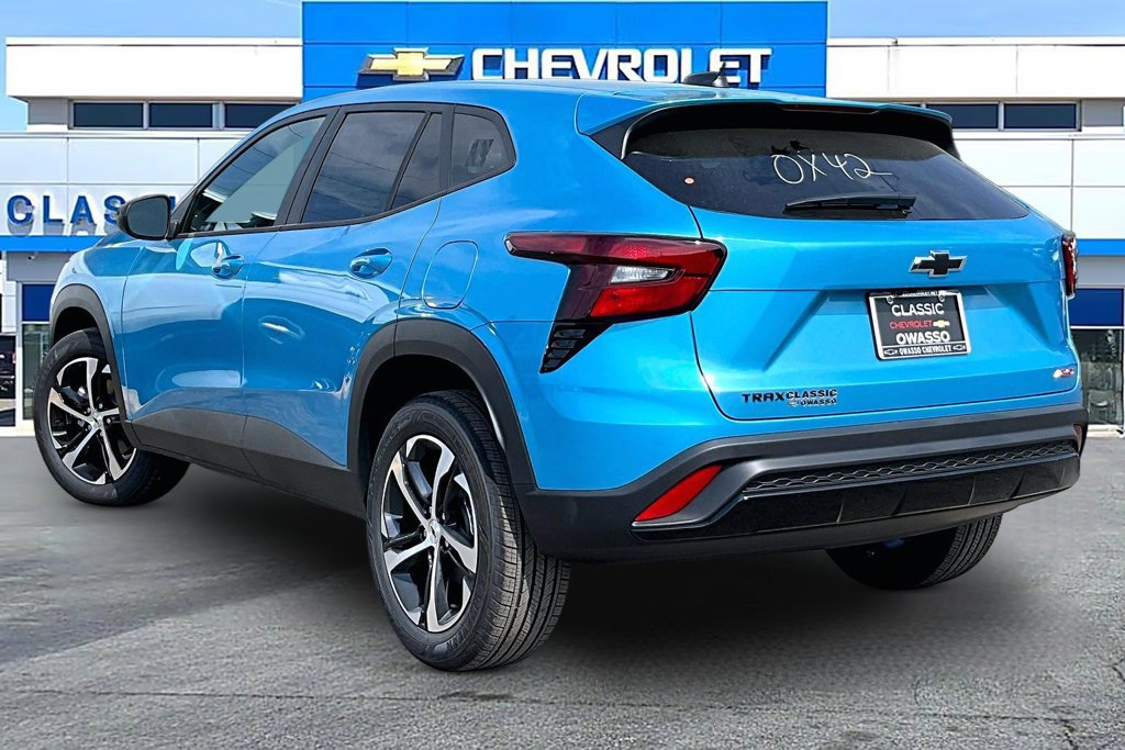 2026 Chevrolet Trax RS - Photo 3