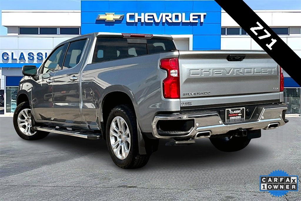 2024 Chevrolet Silverado 1500 LTZ photo 2