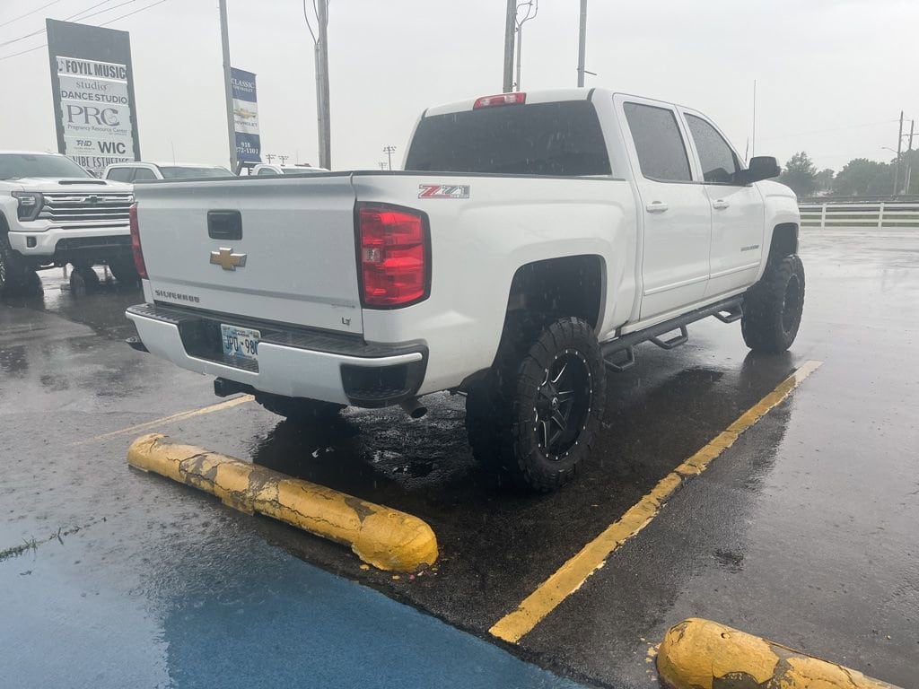 Used 2017 Chevrolet Silverado 1500 LT Truck