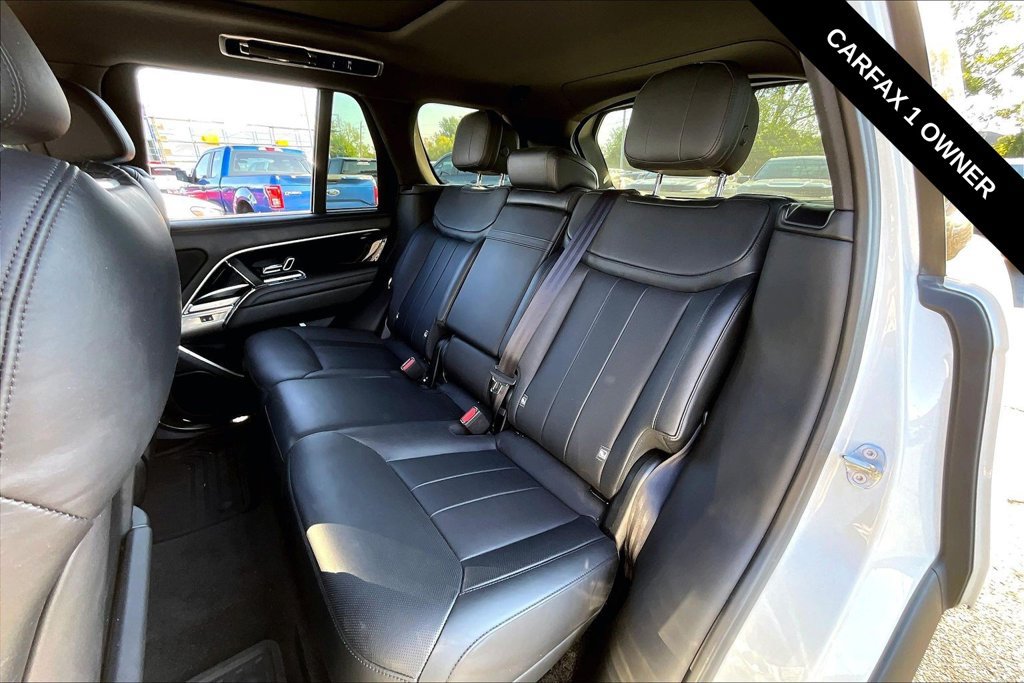 2023 Land Rover Range Rover SE - Photo 7