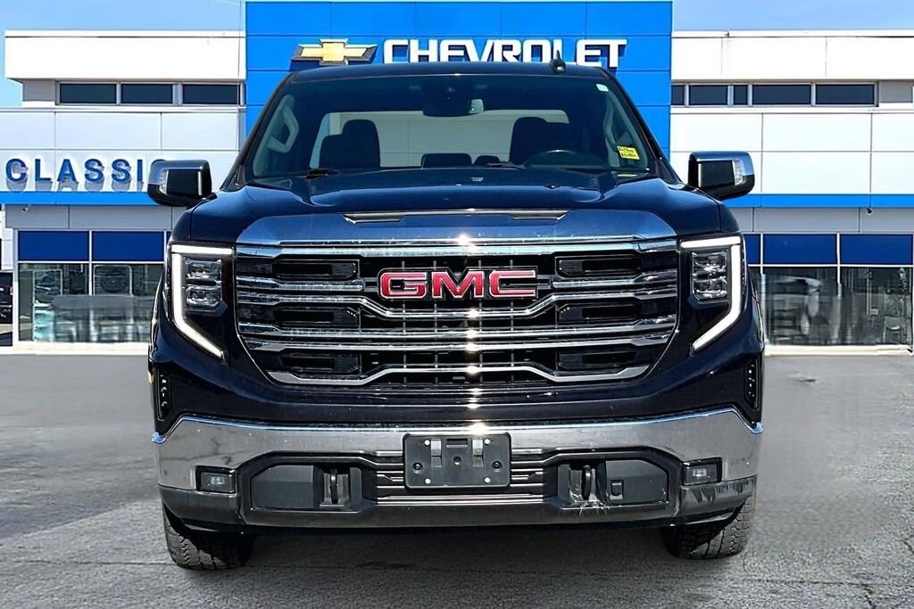 Used 2022 GMC Sierra 1500 SLT Truck