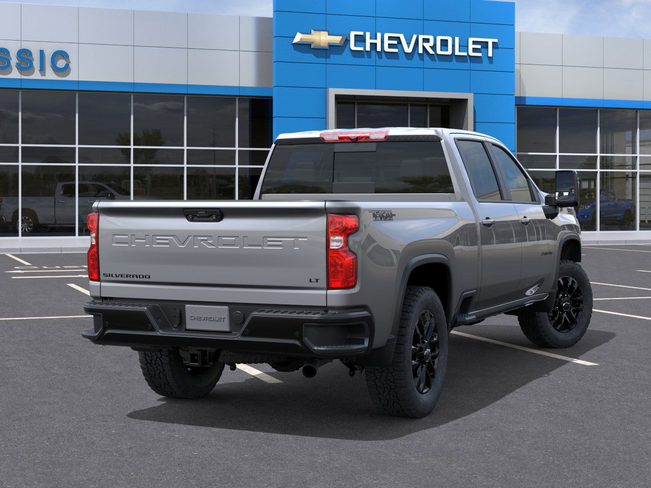 2025 Chevrolet Silverado 2500HD LT photo 3