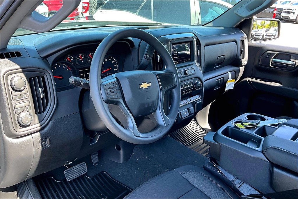 2026 Chevrolet Silverado 1500 Custom - Photo 6