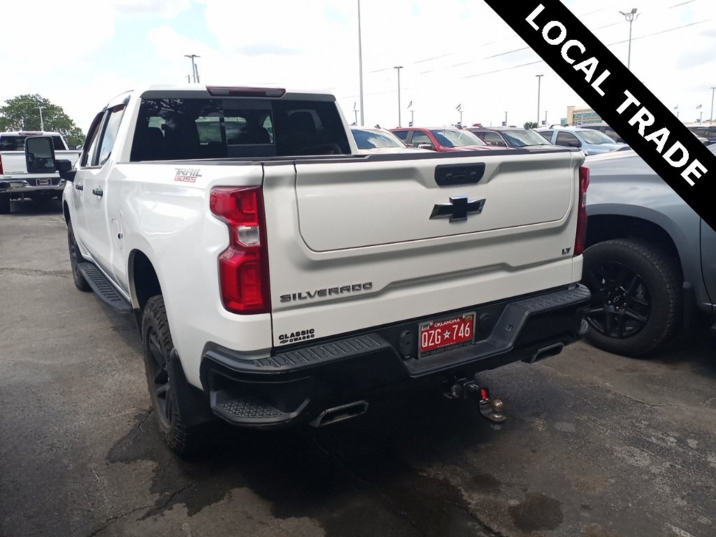 2022 Chevrolet Silverado 1500 LT Trail Boss photo 2