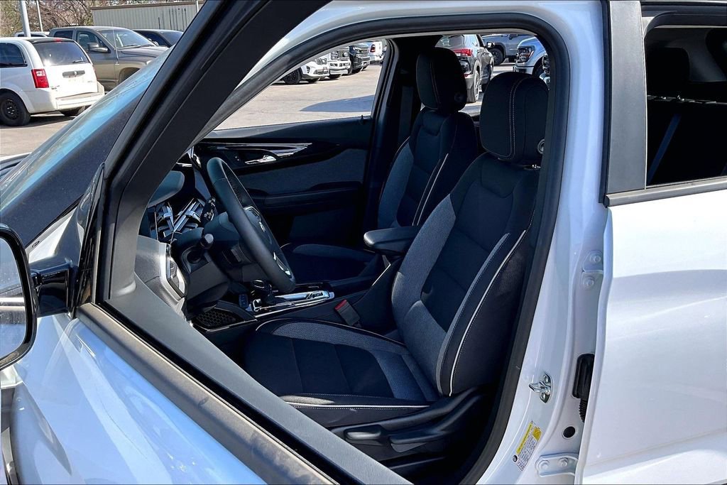 2026 Chevrolet Trailblazer LT - Photo 9