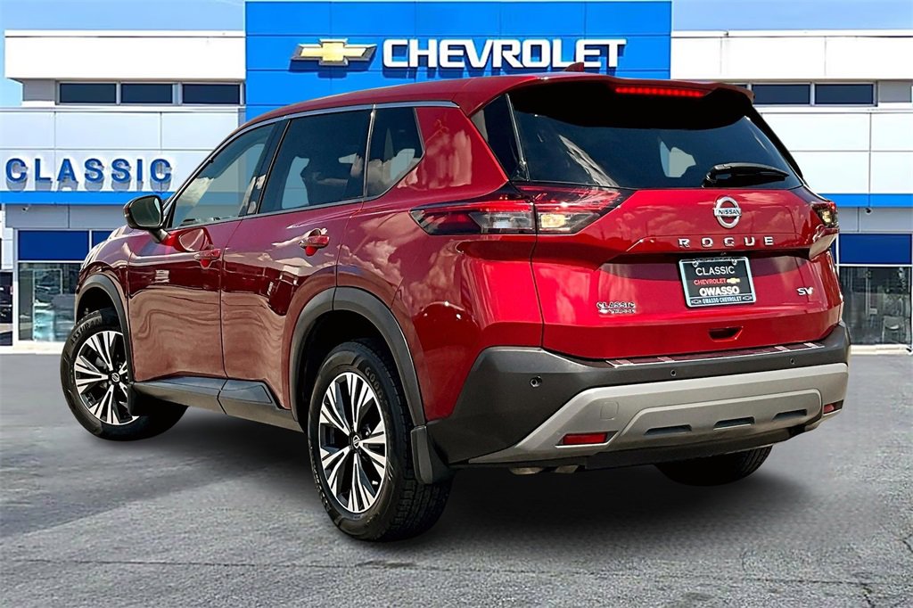 2021 Nissan Rogue SV photo 4