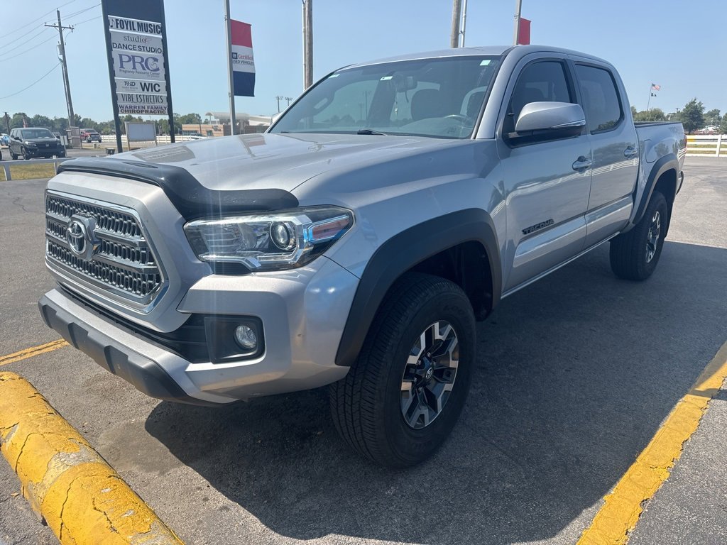 Used 2016 Toyota Tacoma TRD Off Road with VIN 5TFCZ5AN0GX025475 for sale in Owasso, OK