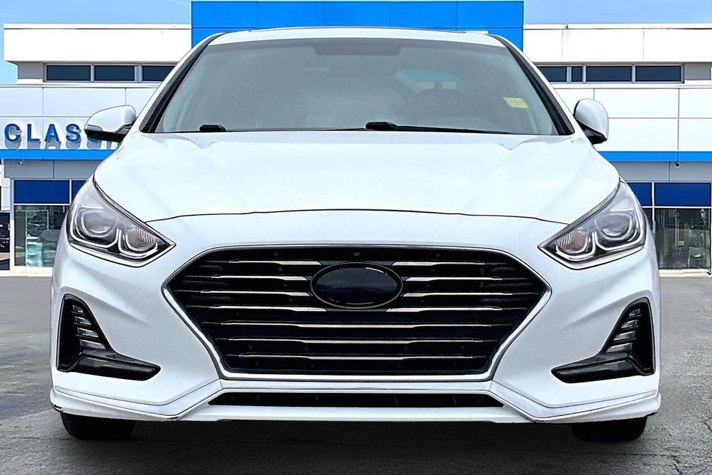 Used 2018 Hyundai Sonata Limited with VIN 5NPE34AF7JH654960 for sale in Owasso, OK