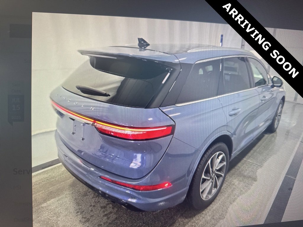 2024 Lincoln Corsair Grand Touring photo 2