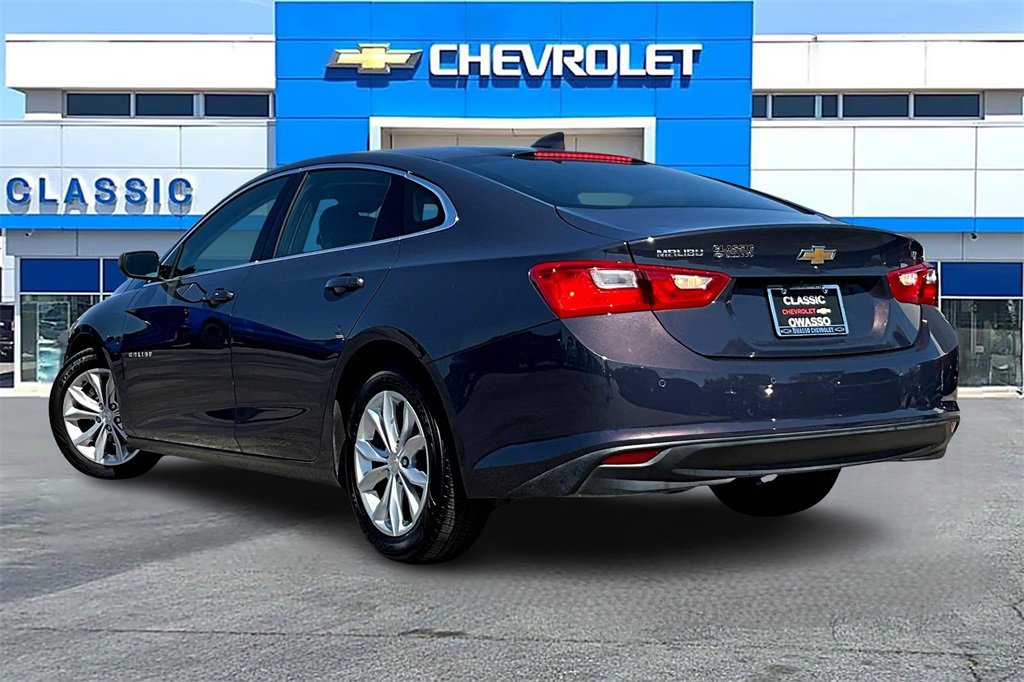 2025 Chevrolet Malibu 1LT photo 4