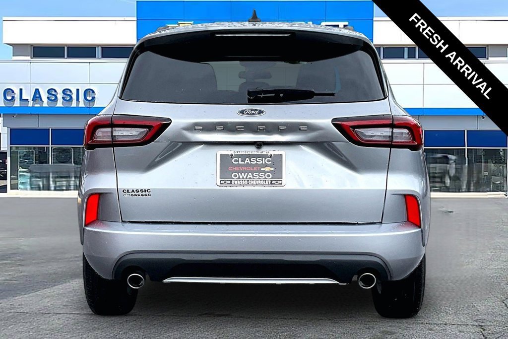 Used 2024 Ford Escape ST-Line