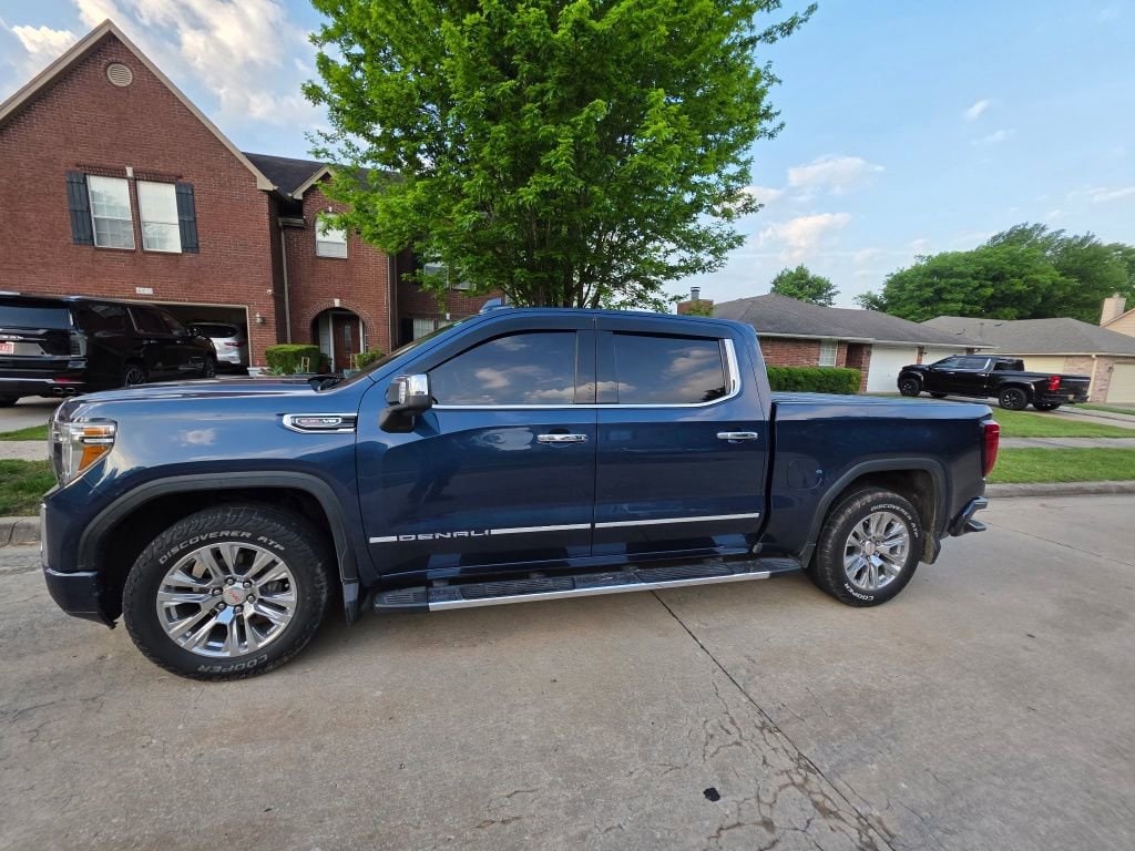 2019 GMC Sierra 4WD Crew Cab Short Box's photo