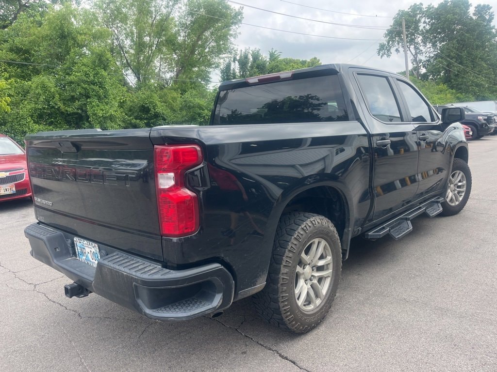 Used 2022 Chevrolet Silverado 1500 Limited Work Truck with VIN 1GCUYAED2NZ216723 for sale in Owasso, OK