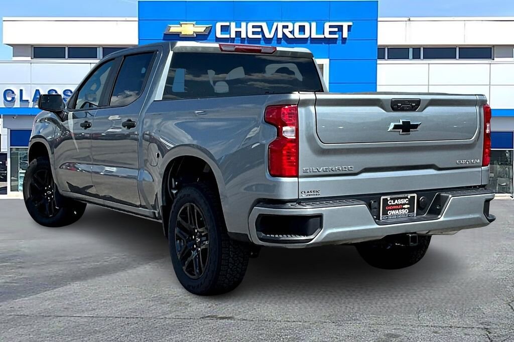 New 2026 Chevrolet Silverado 1500 Custom Truck
