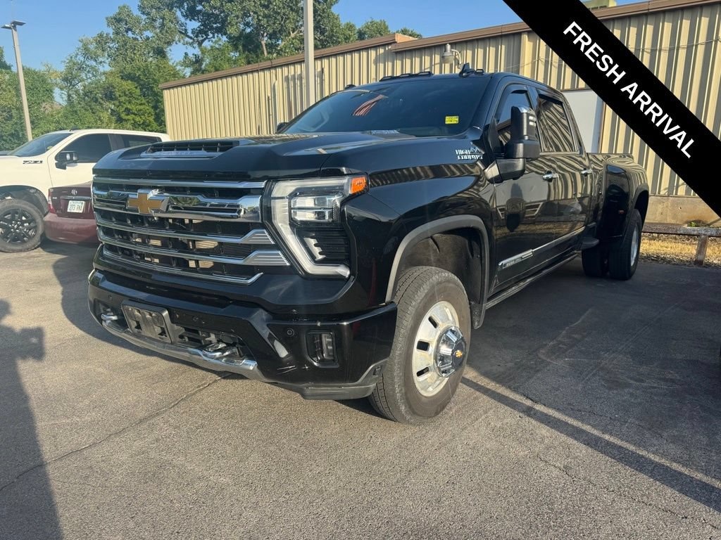 Used 2024 Chevrolet Silverado 3500 HD High Country DRW Truck