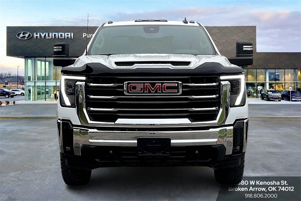 2024 Gmc Sierra 3500 HD SLE photo 3