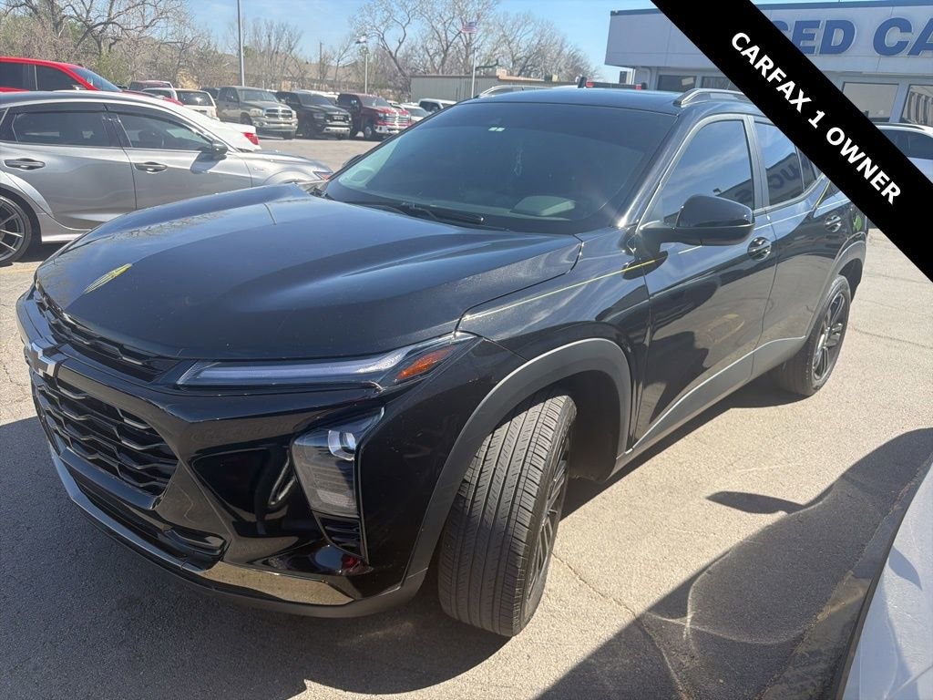 Used 2025 Chevrolet Trax Activ SUV