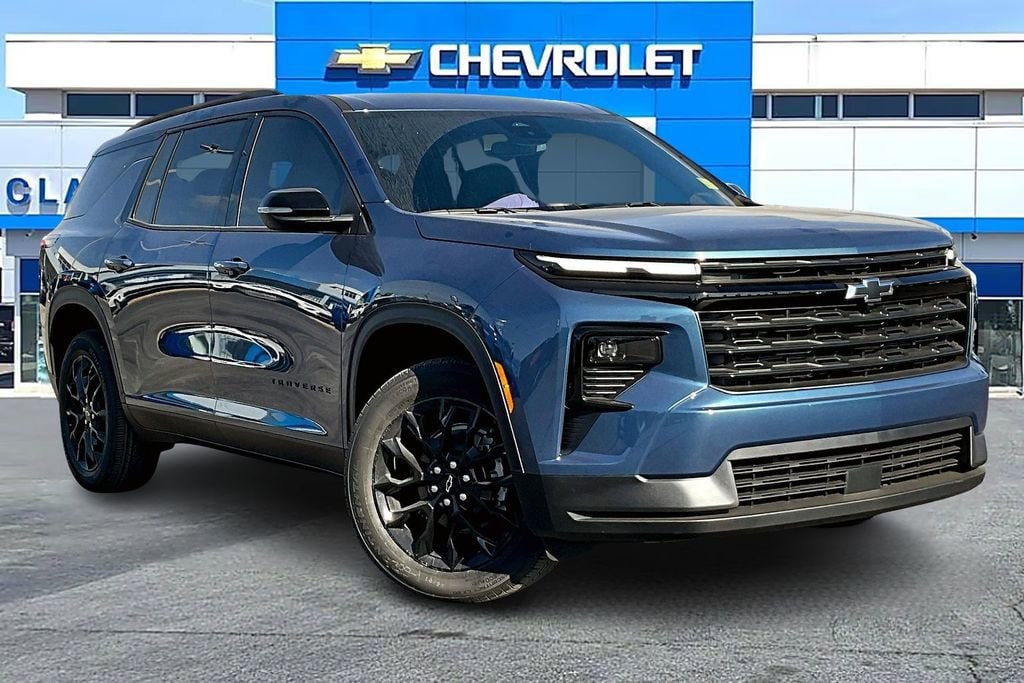 2026 Chevrolet Traverse LT's photo