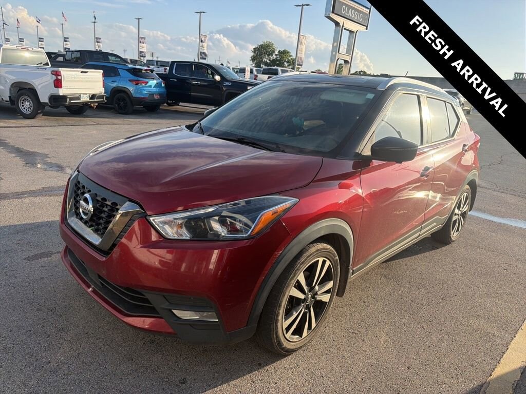 Used 2020 Nissan Kicks SR