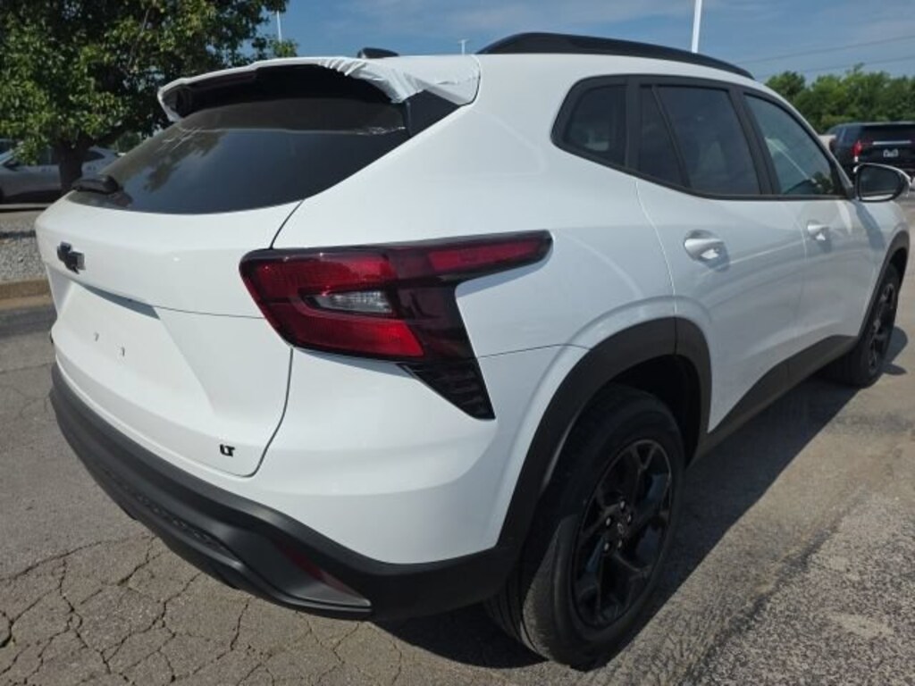 New 2026 Chevrolet Trax LT SUV
