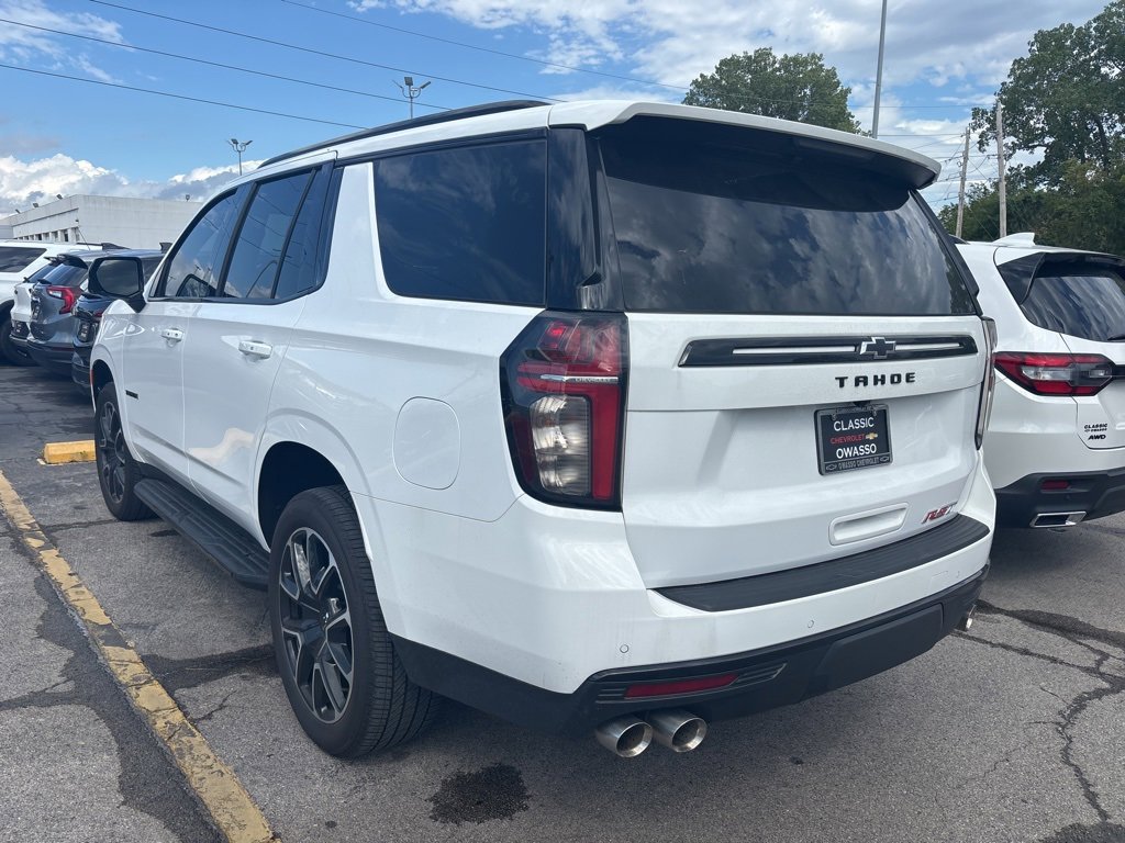 2024 Chevrolet Tahoe RST photo 2