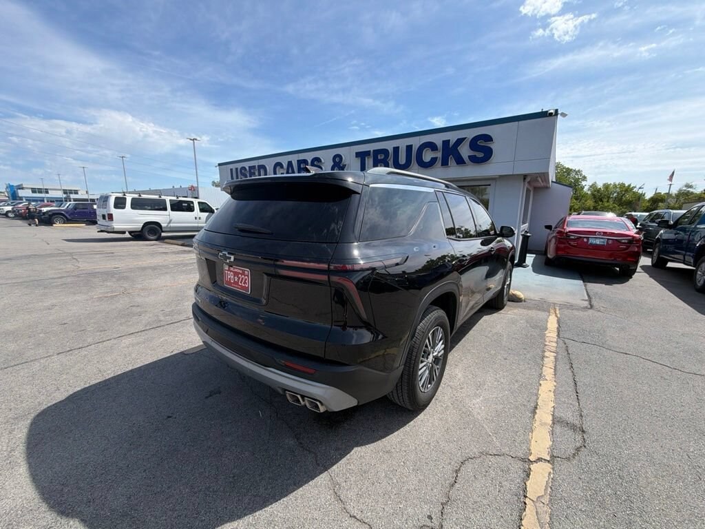 Used 2026 Chevrolet Traverse LT SUV