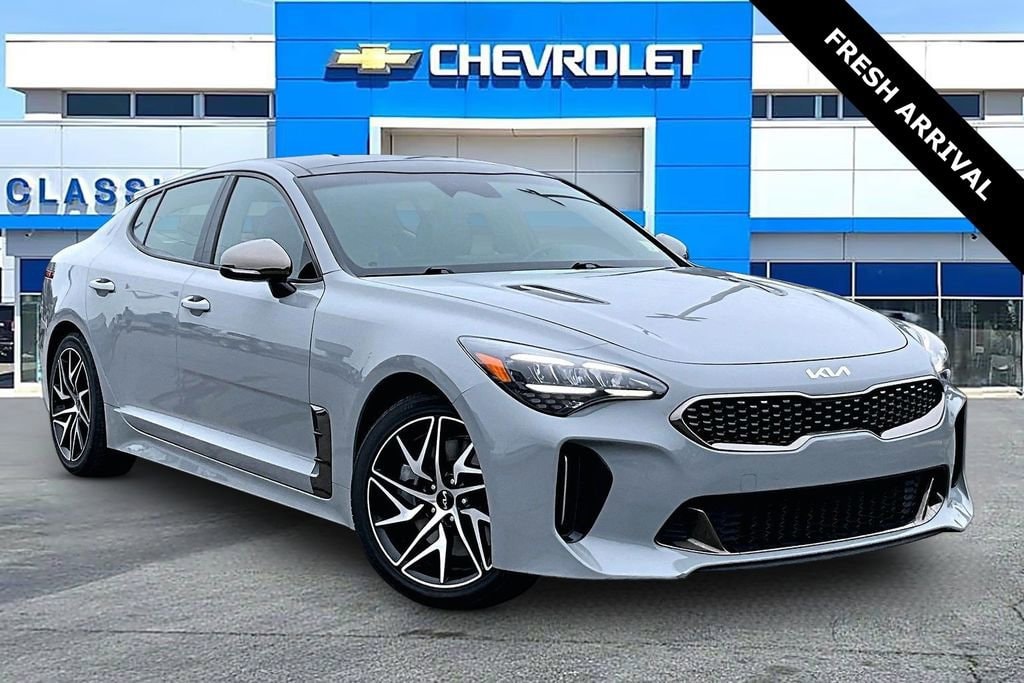 2023 Kia Stinger GT-Line's photo