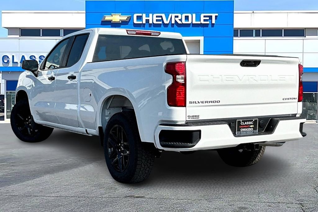 New 2026 Chevrolet Silverado 1500 Custom Truck