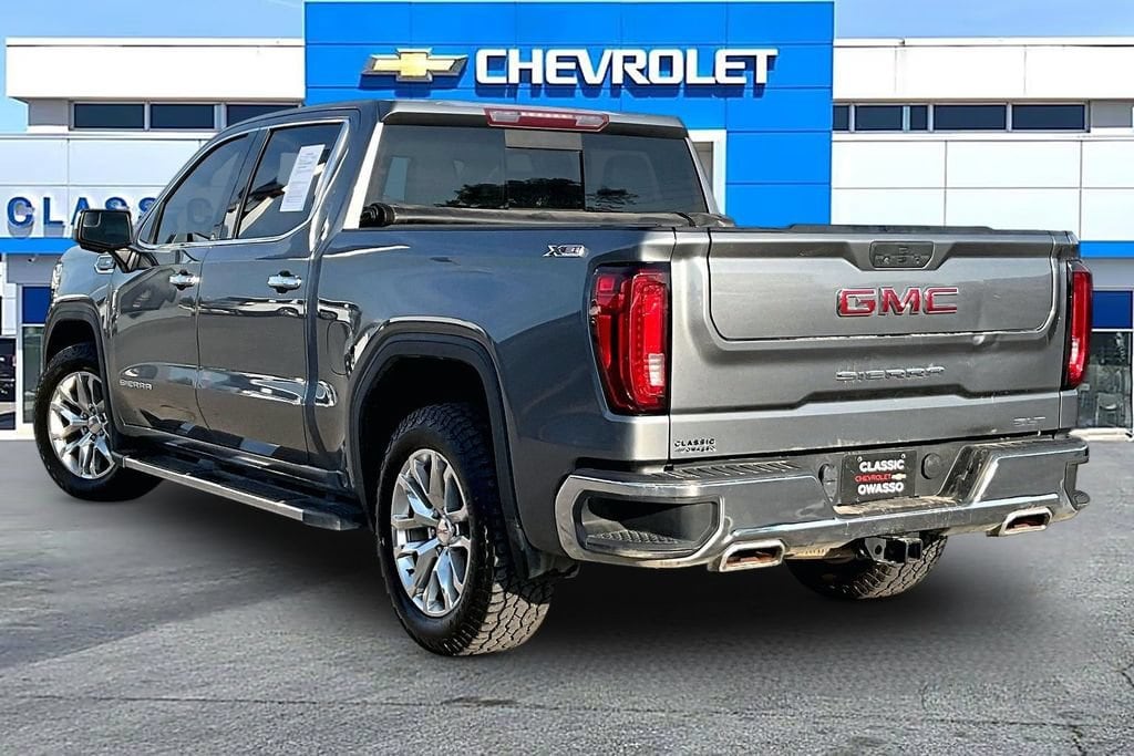 Used 2021 GMC Sierra 1500 SLT Truck