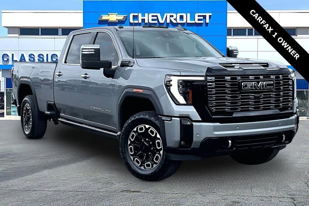 2025 GMC Sierra 4WD Crew Cab Long Box Denali Ultimate's photo