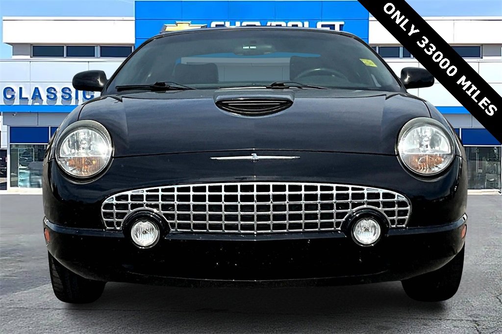 2002 Ford Thunderbird Premium photo 2