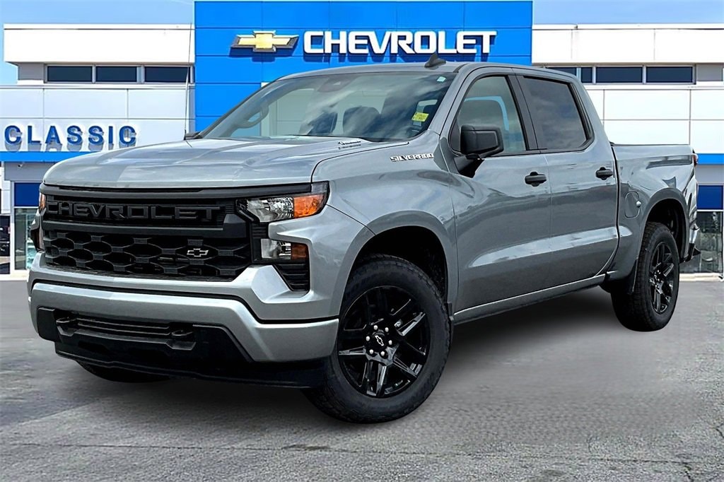 New 2026 Chevrolet Silverado 1500 Custom Truck