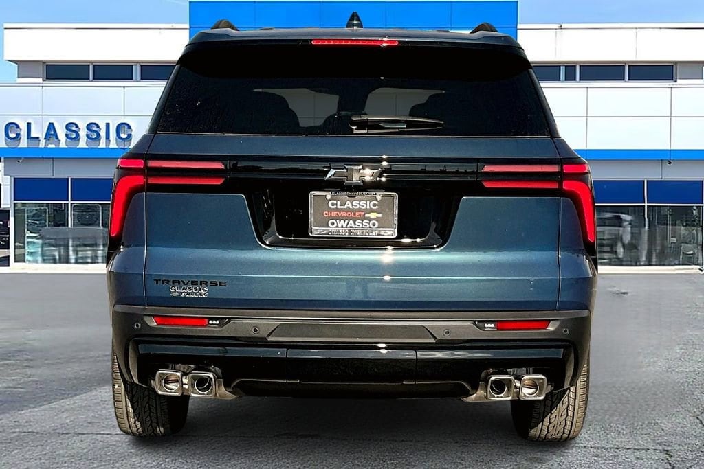 New 2026 Chevrolet Traverse LT SUV