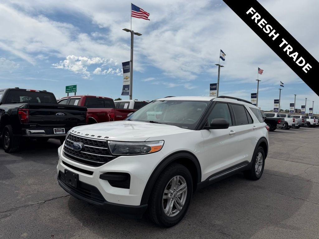 2021 Ford Explorer XLT 4WD's photo