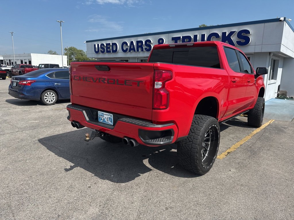 2022 Chevrolet Silverado 1500 RST photo 2
