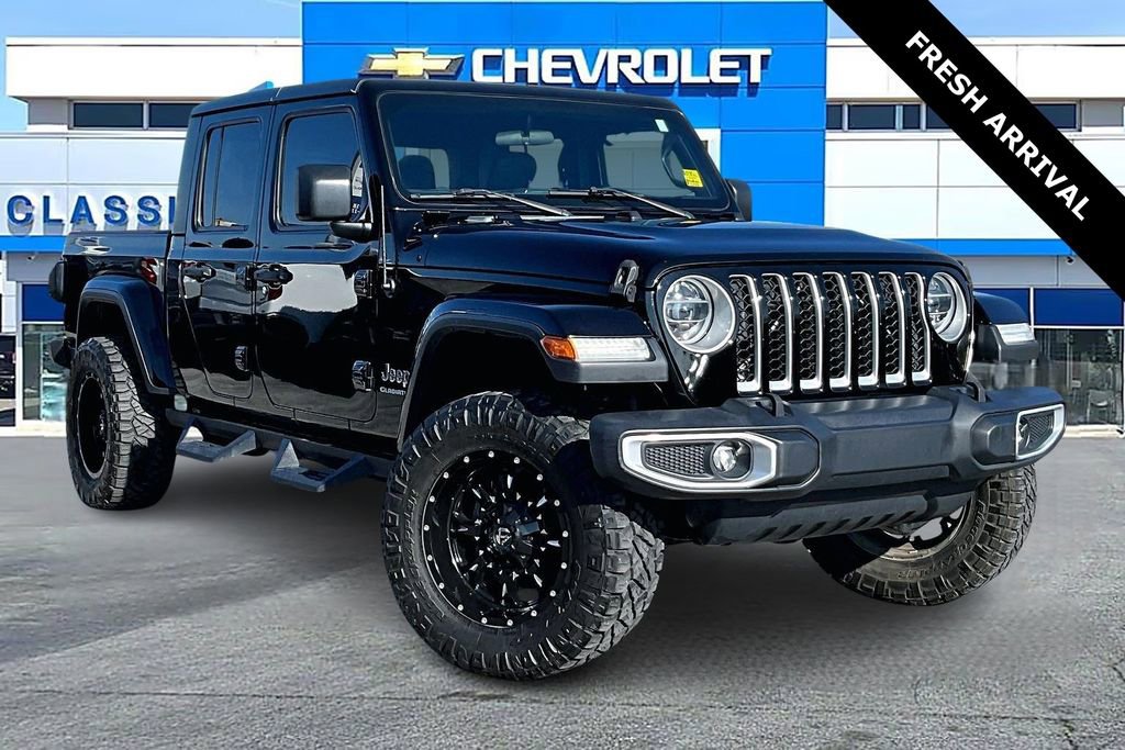 2020 Jeep Gladiator Overland's photo