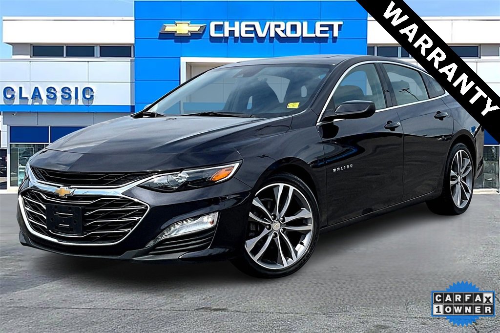 2023 Chevrolet Malibu 1LT photo 2