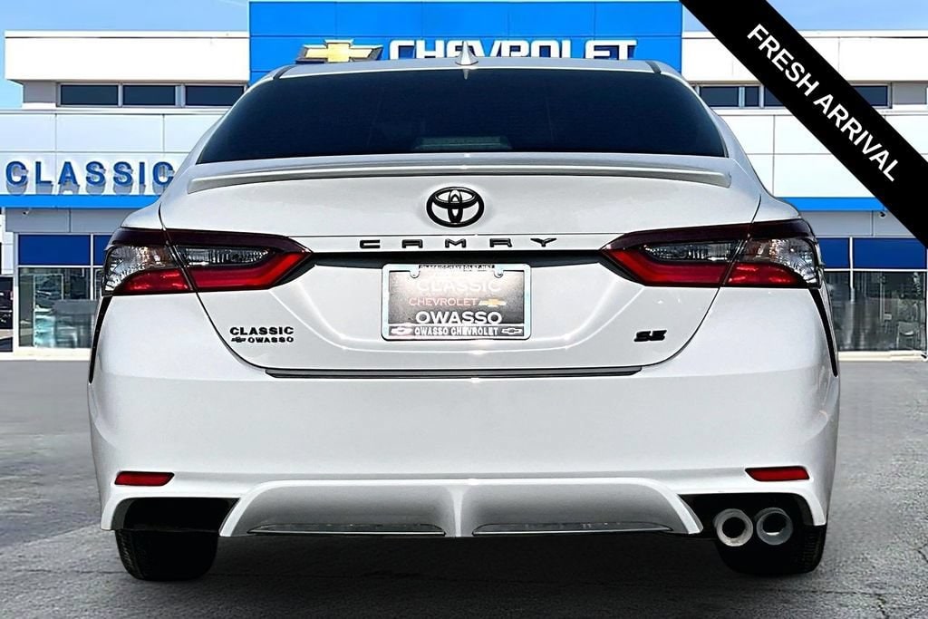 Used 2024 Toyota Camry SE