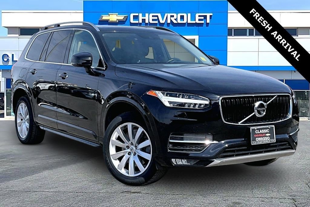 Used 2016 Volvo XC90 T6 Momentum